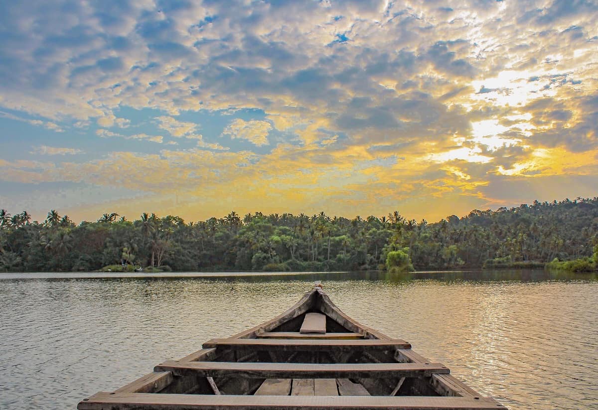 13 Wonderful Things to do in Varkala for an Epic Trip - Framing Footprints